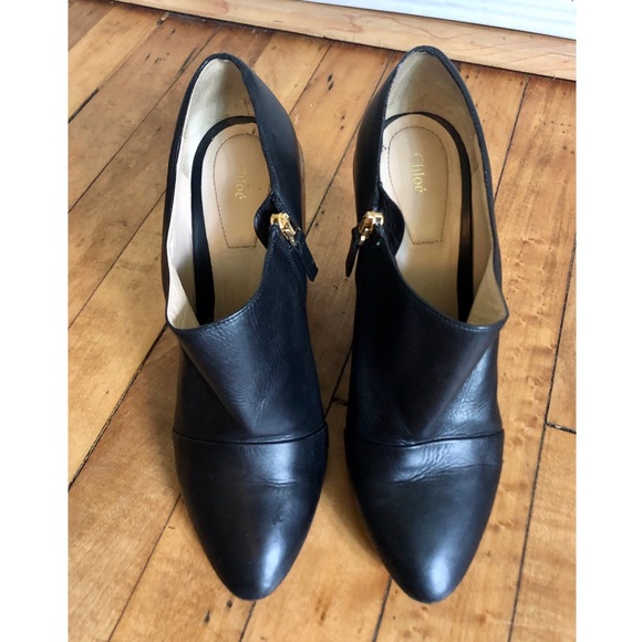 Chloe’ Wood Clog Style Black Leather Bootie - Picture 2 of 3